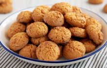 5 Malzemeli Sade Ev Kurabiyesi Tarifi ve Alternatif Malzemeler