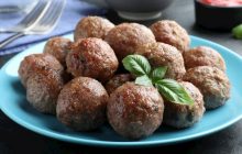 Abdigor Köftesi: Geleneksel Lezzeti Sopa Tadında ve Esnek Alternatiflerle
