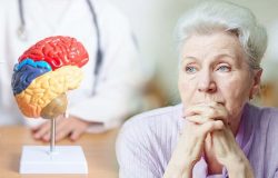 Alzheimer tanısında çığır açan gelişme: Kan testiyle erken tanı imkanı doğdu!