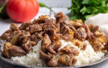 Etli Pirinç Pilavı Tarifi ve Alternatif Malzemeler