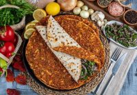 Fırında Lahmacun Tarifi: Adım Adım Lezzetli ve Pratik Tarif