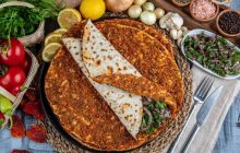 Fırında Lahmacun Tarifi: Adım Adım Lezzetli ve Pratik Tarif